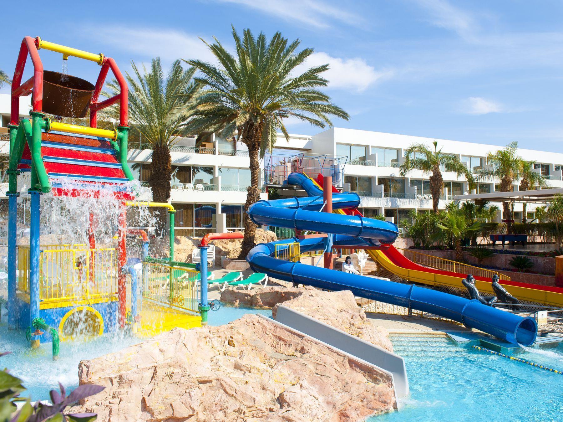 Leonardo Club 4*