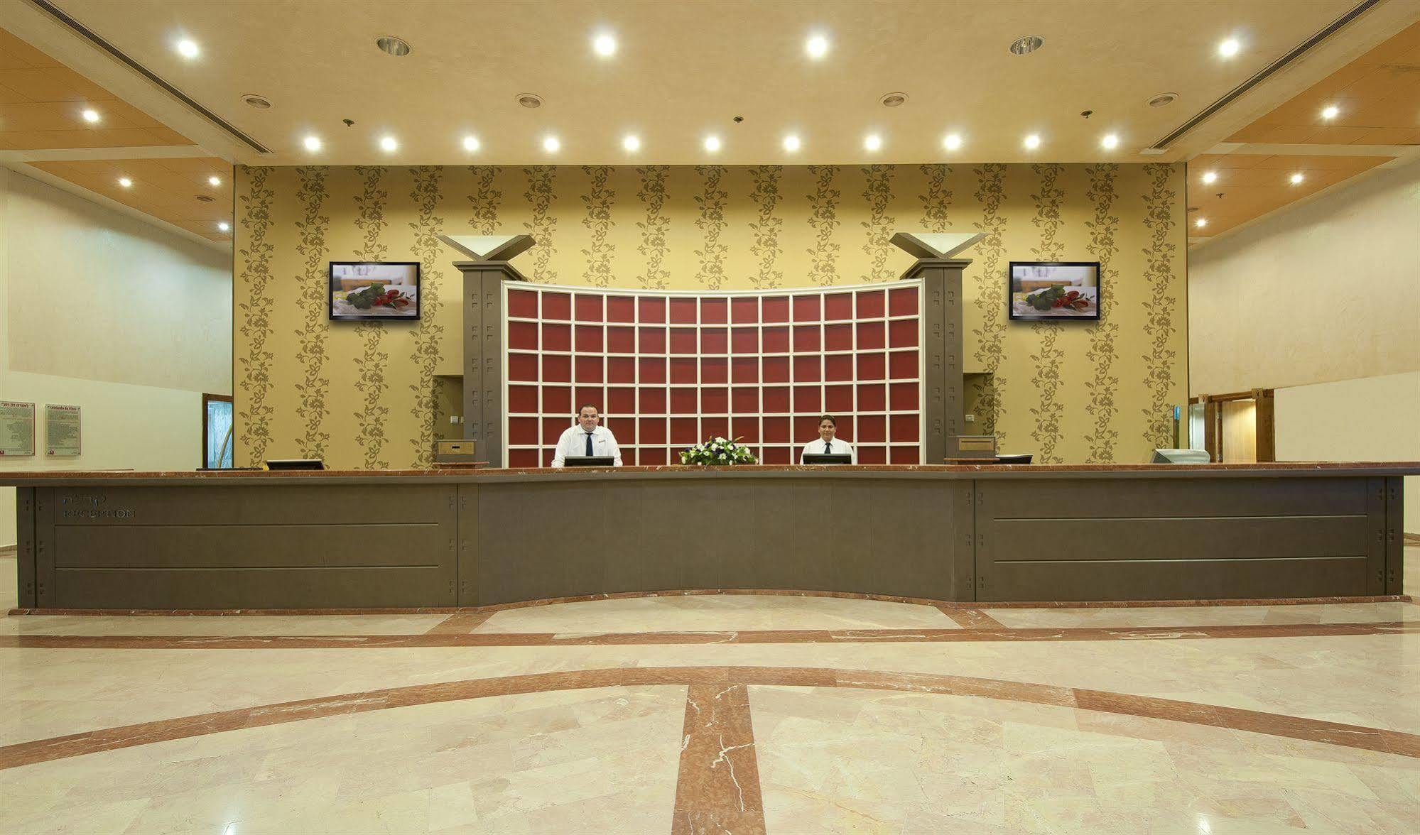 Leonardo Club